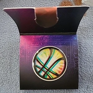 Dr Pin's étrange multivers de folie Disney Movie Insiders Marvel - en main - Photo 1/3