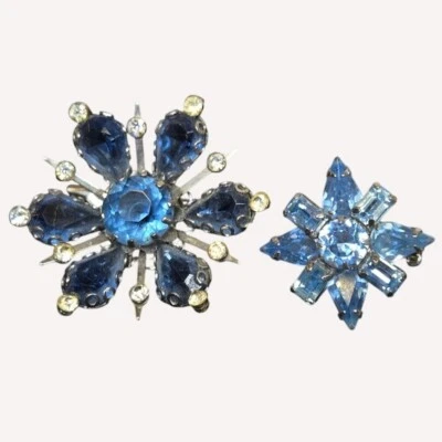 Vintage Navy baby blue Filagree Glass Rhinestone brooches Starburst Jewelry lot - Image 1 of 4
