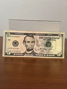 Billete estrella 2013 de $5 dólares - elegante serie baja (MH) MH00038662* - MONEDA - Imagen 1 de 8