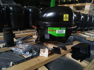 115V 60Hz refrigeration compressor Secop NLE10CN 105H6194 formerly Danfoss - Picture 1 of 4