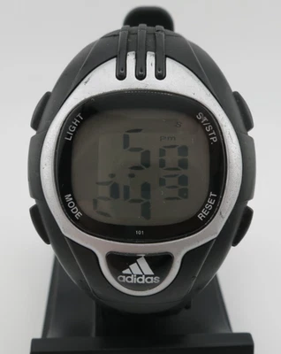 Reloj Deportivo Digital Adidas Negro y Plateado - 10-0263 - Batería Nueva Foto 1 de 4