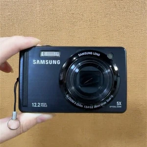 Samsung PL70 Digital Camera Built-in Flash AF Lock Red with sd card, charger - Picture 1 of 7