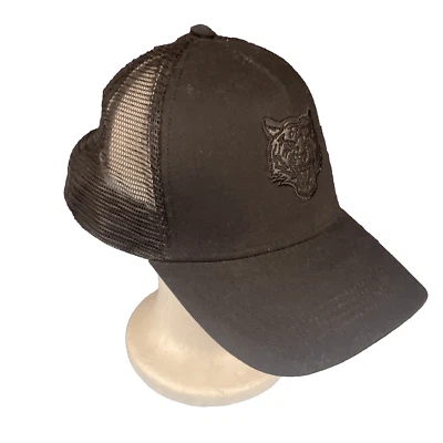 Beautiful Giant Black Tiger Adjustable Mesh Trucker Hat Adult OS Baseball Cap - Image 1 of 4