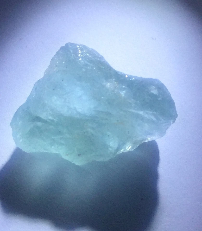 natural aquamarine loose gemstone - Image 1 of 1