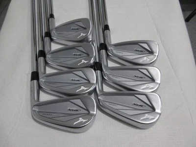 Mizuno JPX-923 Tour Iron Set - 4-PW - DG 120 S300 Stiff Flex Steel - Image 1 of 4