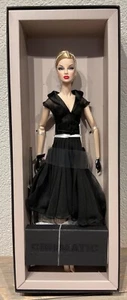 Fashion Royalty Reigning Grace Eugenia Perrin Frost doll NRFB Integrity Toys - Foto 1 di 11