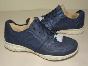 Skechers Size 7.5 M SEAGER MAJOR LEAGUE Navy Blue Sneakers New Women's Shoes - Picture 1 of 12
