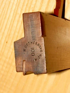 MOLDING PLANE - W. UPTHEGROVE MICH, 5/8 " BOXED BEAD **** (REED, UTICA) - Picture 1 of 9