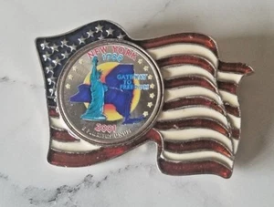 American Historic Society 2001 New York State Quarter with Flag Pin-Brooch w/COA - Picture 1 of 3
