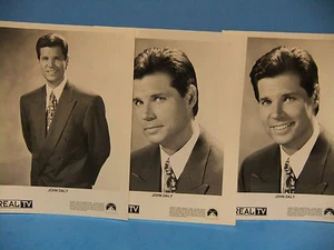 John Daly Real TV LOT 1996 Promo B&W 8x10 Original Pressefoto Vintage - Bild 1 von 3