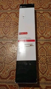 Delta Trinsic 24" Doppel Handtuchhalter - Champagner Bronze - 75925 Neu - Bild 1 von 4