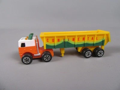 C416 Giocattolo Micro Camion USA Rimorchio Benna Continentale L 9.4 Cm Plastica - Immagine 1 di 4