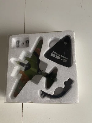 Atlas Editions Military Giants Of The Sky Iliouchine DB-3 Aircraft Boxed & Stand - Bild 1 von 4