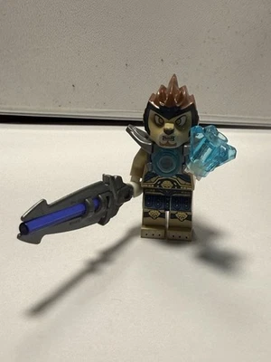 LEGO LEGENDS OF CHIMA 70014 Lennox - Flat Silver Armor Minifigure! - Image 1 of 2