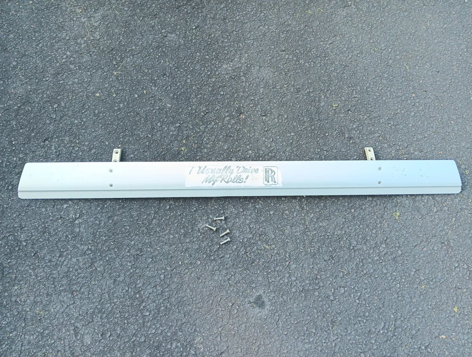 Chevrolet Impala Malibu Bel Air Station Wagon 1966 deflector de aire de viento trasero OEM  Foto 1 de 4