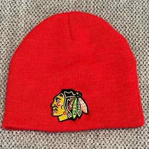 Chicago Blackhawks Toddler Beanie 2-4 - Picture 1 of 4