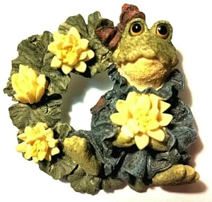 Lily Pad Wreath Frog Large Brooch Pin - Picture 1 of 2