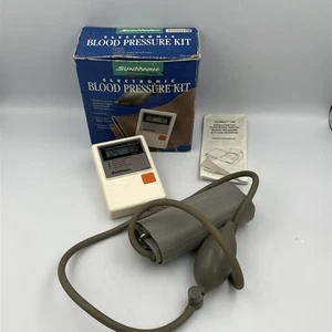 SunMark 146 Oscillometric Electronic Digital Blood Pressure & Pulse Monitor - Picture 1 of 7