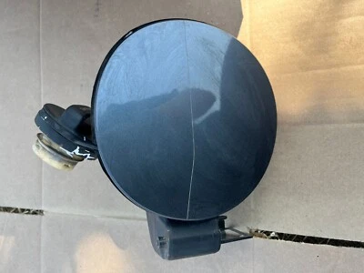 Cadillac SRX 2010-2016 3,0 L puerta de combustible tapa de llenado de gas cubierta OEM Foto 1 de 4