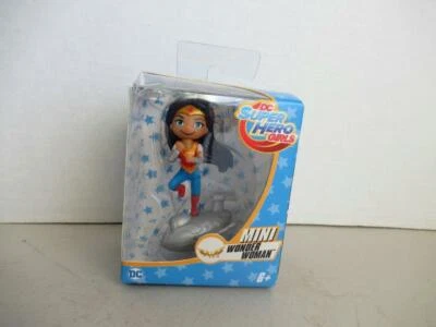 DC SUPER HERO NIÑAS MINI MUJER MARAVILLA Mattel 2016 3" de alto NUEVO en paquete Difícil de encontrar Foto 1 de 2