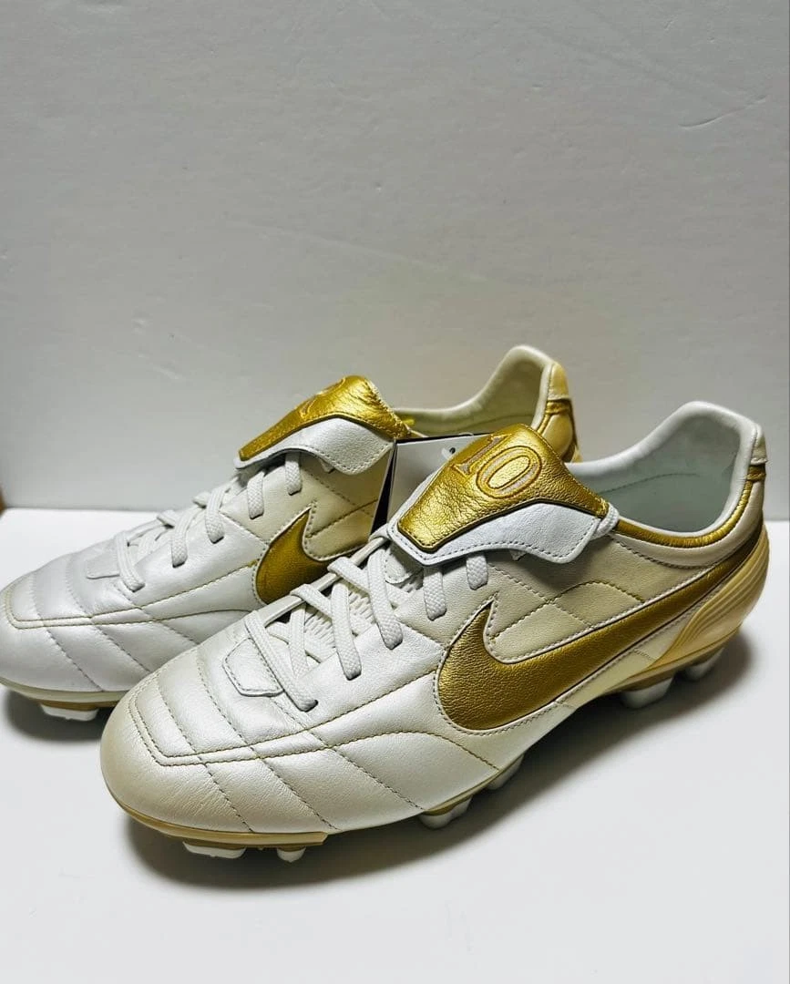 Preços baixos em Sapatos de futebol masculinos Ronaldinho | eBay