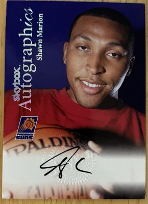 Autógrafos Skybox Premium 1999-00 Shawn Marion novato autógrafo en tarjeta automática Foto 1 de 2