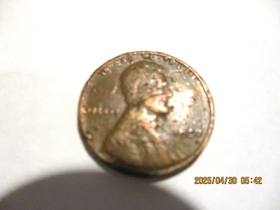 1937  LINCOLN WHEAT PENNY-THE ERRORS ARE EXTENSIVE  ON THE WHOLE COIN - Image 1 of 2