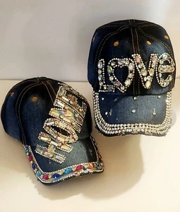 (2) LOVE & HONEY Nieten mit Strass Mode Jeans Freizeit Caps - Bild 1 von 12