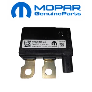 GENUINE MOPAR RELAY 68606435AB INTAKE HEATER RELAY FOR 21-23 RAM 2500 3500 - Picture 1 of 4