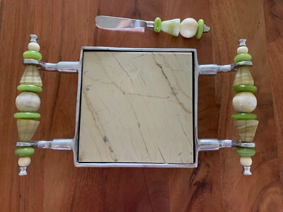 Tábua de charcutaria IHI South Coast cabo frisado queijo com espalhador verde bege - Imagem 1 de 4