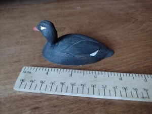 Jim J. Kelpin White-Winged Scoter Duck Decoy Signed Handcrafted Wood 1982 - Picture 1 of 9