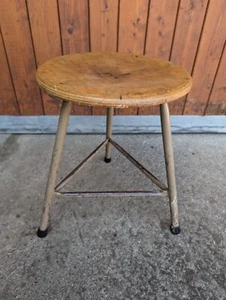 Hocker Metall Sitzhocker Vintage 60er Retro Industrie Design Loft Werkstatt 70er - Bild 1 von 9