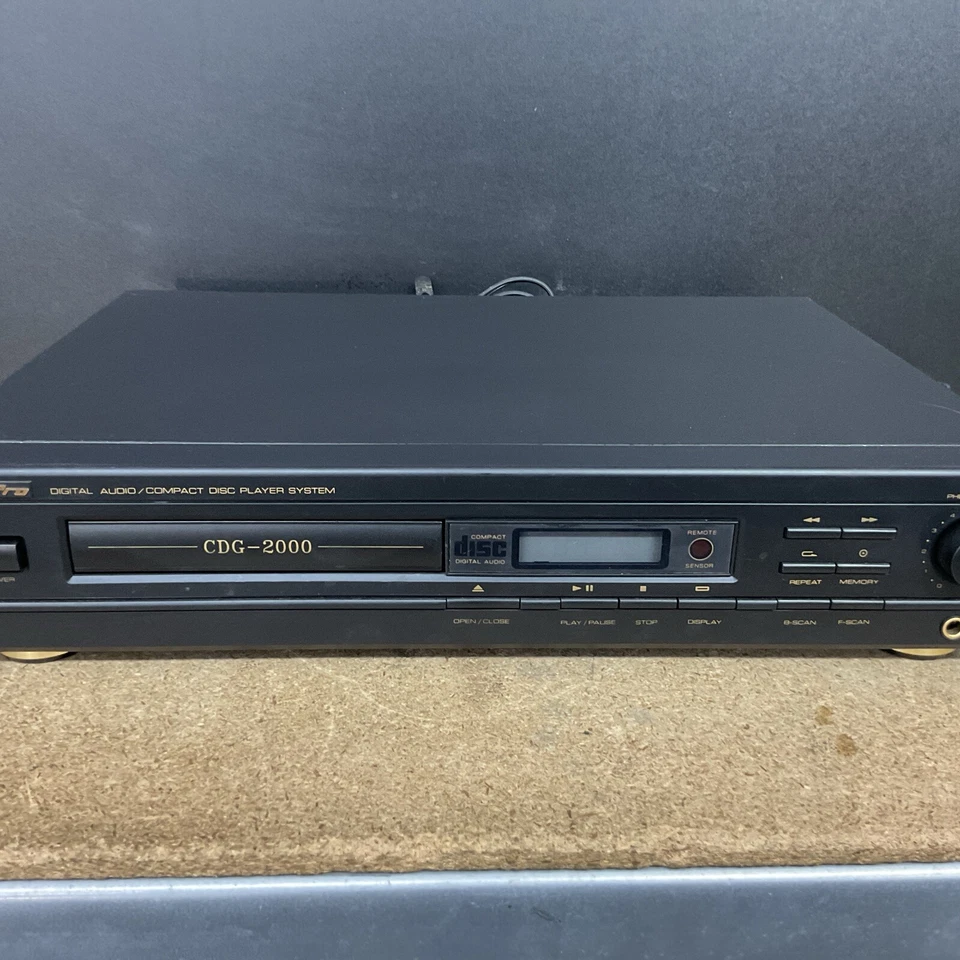 VocoPro CDG-2000 Digital Audio/Compact Disc Player System - Image 1 of 4