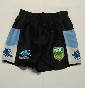 NRL Cronulla Sharks Kids Size 12 Rugby Footy Shorts Excellent Condition - Foto 1 di 7