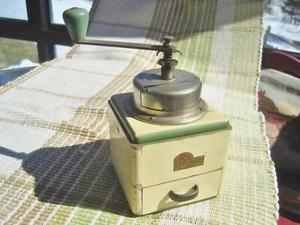 Antique CZECHOSLOVAKIA COFFEE GRINDER 1930'S B.O. Garantie - Picture 1 of 16