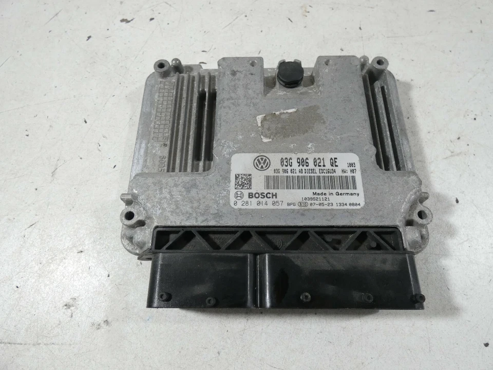 Centralina motore VW Golf V 5 PLUS ANNO 2007 2.0 TDI BMM 03G906021QE - Immagine 1 di 1