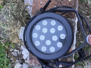 Faro Led RGB professionale DTS originale con driver Z1 e radiocomando. - Foto 1 di 4