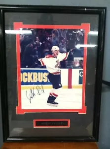 Hockey Player Rober Svehla Framed Autographed Photograph 24" x 18" - Picture 1 of 7