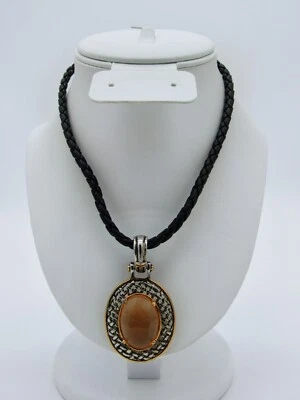 Colar Park Lane prata tom dourado pingente de vidro topázio facetado cordão de couro - Imagem 1 de 4