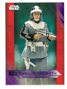 2017 TOPPS STAR WARS THE LAST JEDI PURPLE PARALLEL #39 OFFICER NANDAN ROTY