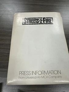 1984 "Streets Of Fire" Presseinformation + 6 Standfotos  - Bild 1 von 7