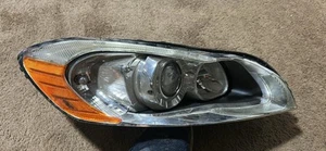 2011 C70 Volvo Headlight Right Hand Side - Picture 1 of 3