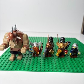LEGO Castle Dwarves Mine 7036 All Minifigures+Troll Complete With Accessories