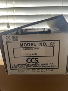 NEW CCS 646GZE7-7011 Custom Controls Pressure Switch - Picture 1 of 2