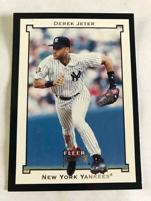 2002 Fleer Premium Derek Jeter #2 NY Yankees HOF Cooperstown - Image 1 of 2