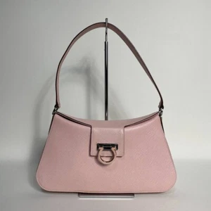 Auténtico bolso de mano Gancini de cuero rosa Salvatore Ferragamo - Imagen 1 de 10