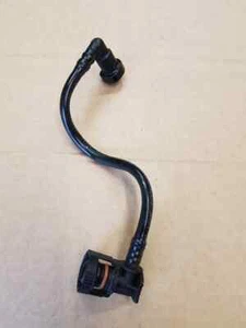 FORD FOCUS ST 225 FUEL PIPE SMALL VERSION MK2 2007 - Picture 1 of 1