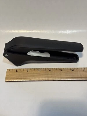 Tupperware Garlic Press NEW - Image 1 of 4