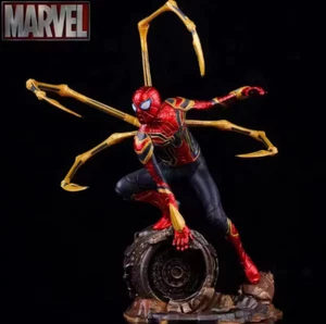Action Figure Spiderman Iron Spider 24cm Fan Art Statua PVC Supereroi 🔥 - Foto 1 di 4