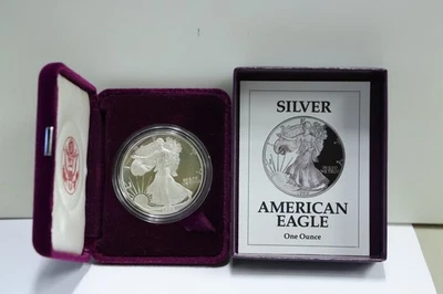 Lingotes de prueba de $1 dólar American Silver Eagle 1992 S 1 oz caja original/certificado de autenticidad Foto 1 de 4